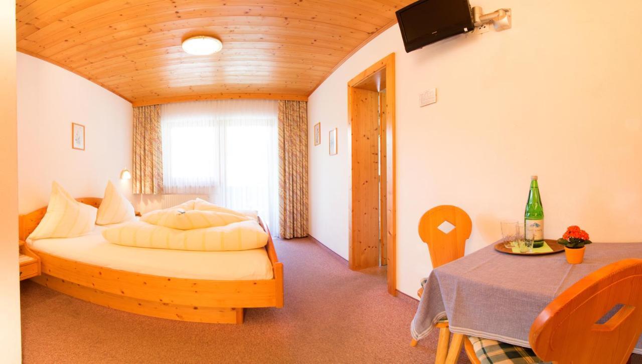 Haus Elisabeth Bed and Breakfast Neustift im Stubaital Δωμάτιο φωτογραφία